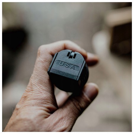 Gaz Pieprzowy FOX LABS ONE POINT FOUR 56 ml Stożek Mgły G-091 Gaz Pieprzowy FOX LABS ONE POINT FOUR 56 ml Stożek Mgły G-091