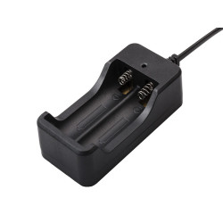 Ładowarka do Akumulatorów 18650 3,7 V - 4,2 V A-025 2